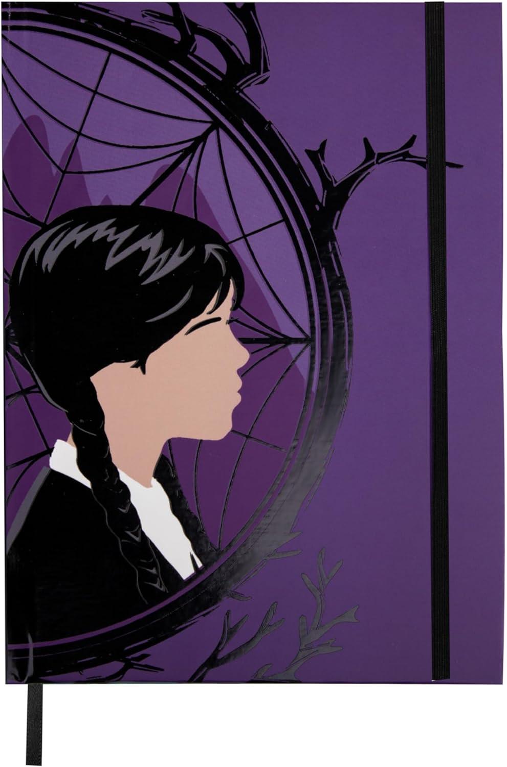 Wednesday and Enid notebook. 14,5x21 cm