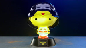 Paladone DC Comics Superhero Icon Light Wonder Woman - Gadget Station