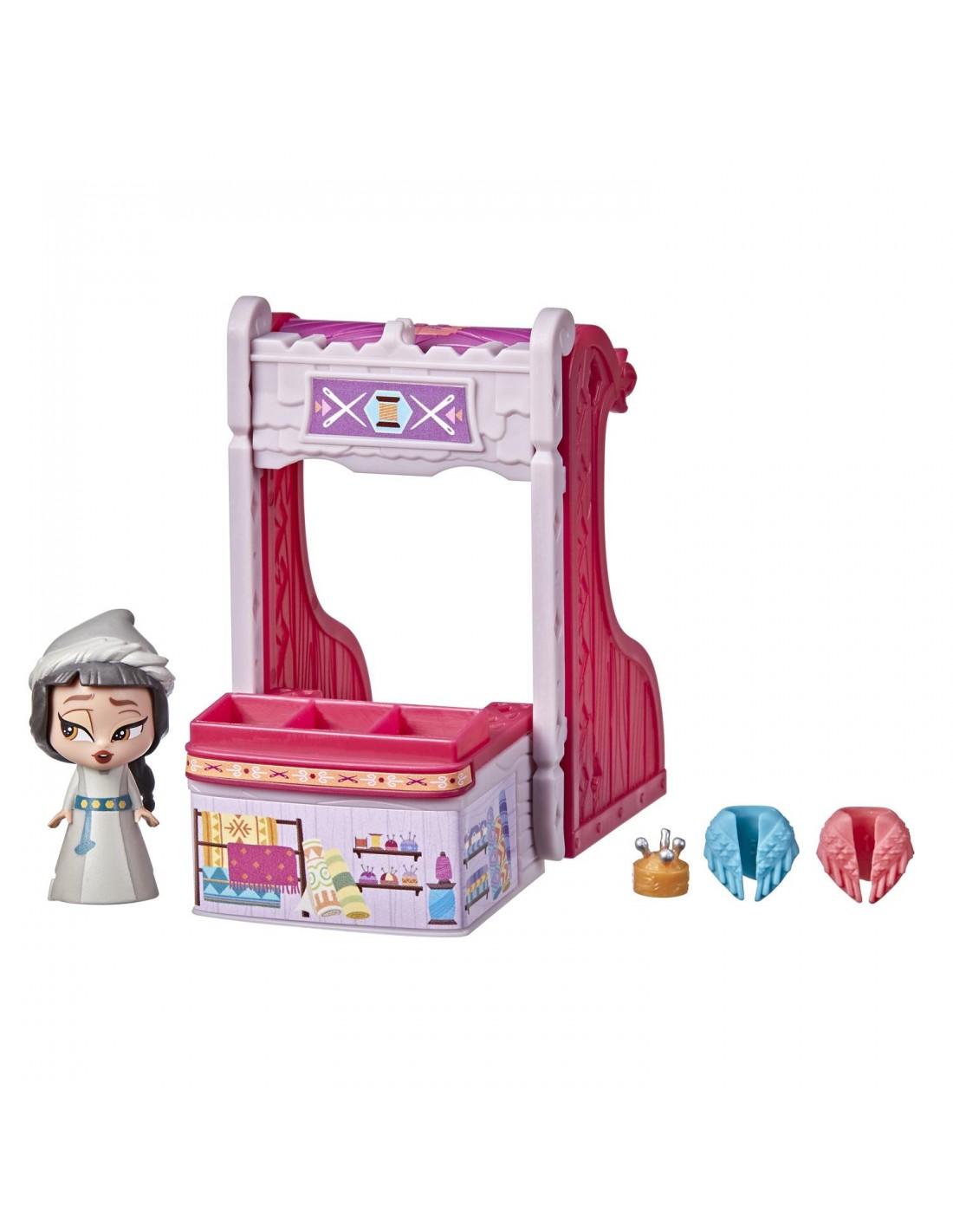 Disney Frozen 2 Twirlabouts Single Vehicle Honeymaren, Includes Ryder Doll and Accessories