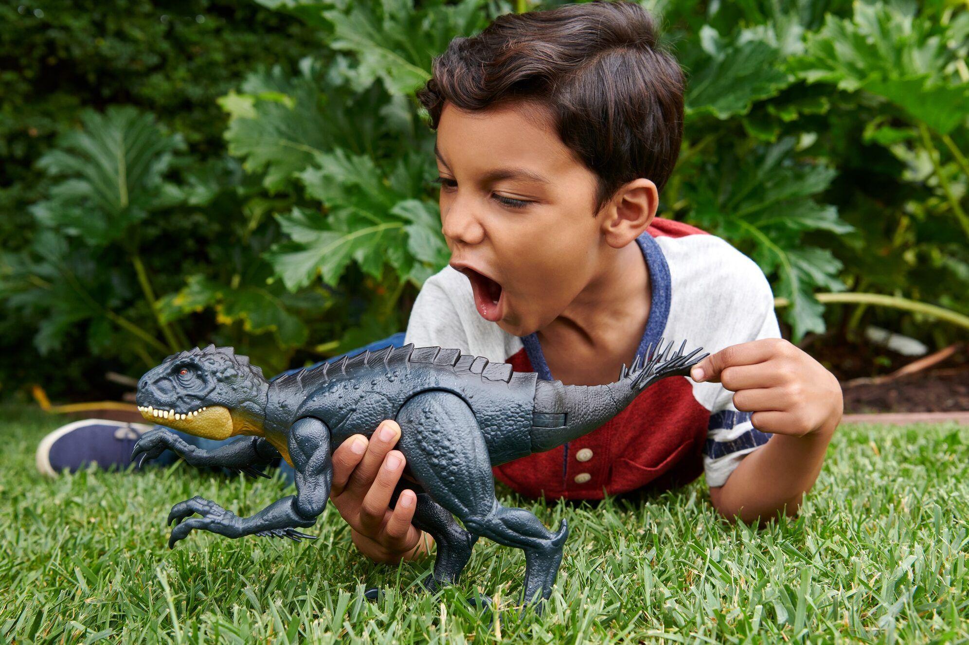 Jurassic World Camp Cretaceous Feature Stinger