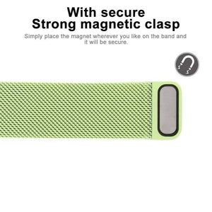 For Apple Watch Series 5 & 4 40mm - 3 & 2 & 1 38mm Color-changing Magnetic Nylon Watch Watchband Strap Watchstrap Band (Green) - Gadget Station