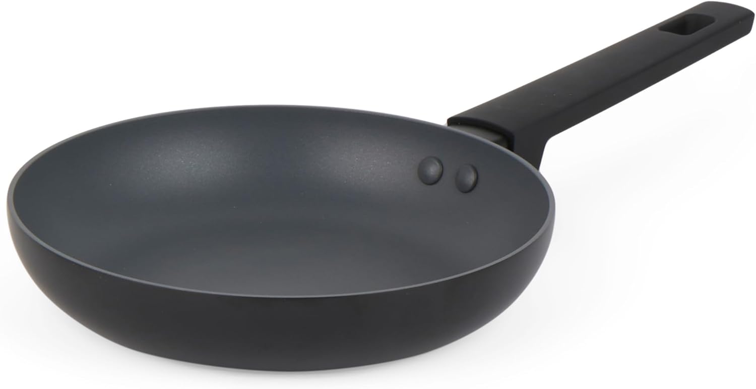 Russell Hobbs Shield 20 cm Frying Pan – Non-Stick Coating 10x Tougher*, Egg/Omelette/Pancake Pan, Easy to Clean, Pressed Aluminium, Induction Hob Suitable, Soft-Touch Stay Cool Handle