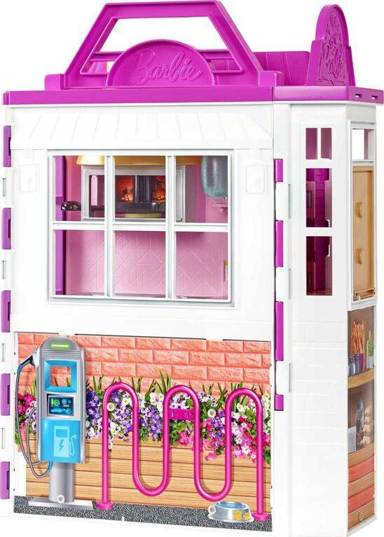 Barbie Cook 'n Grill Restaurant Doll and Playset