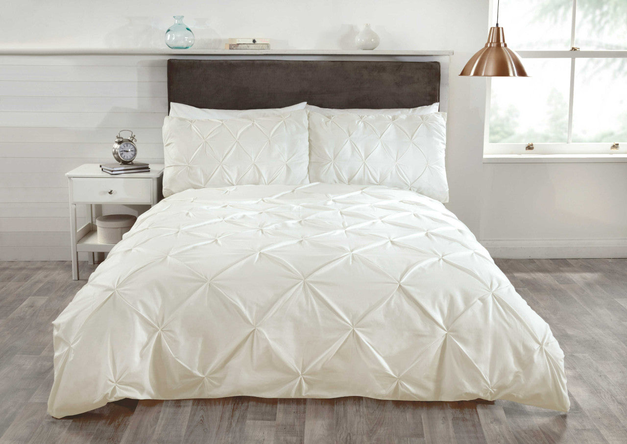 Balmoral Polycotton Duvet Set With Pillowcase Single Cream