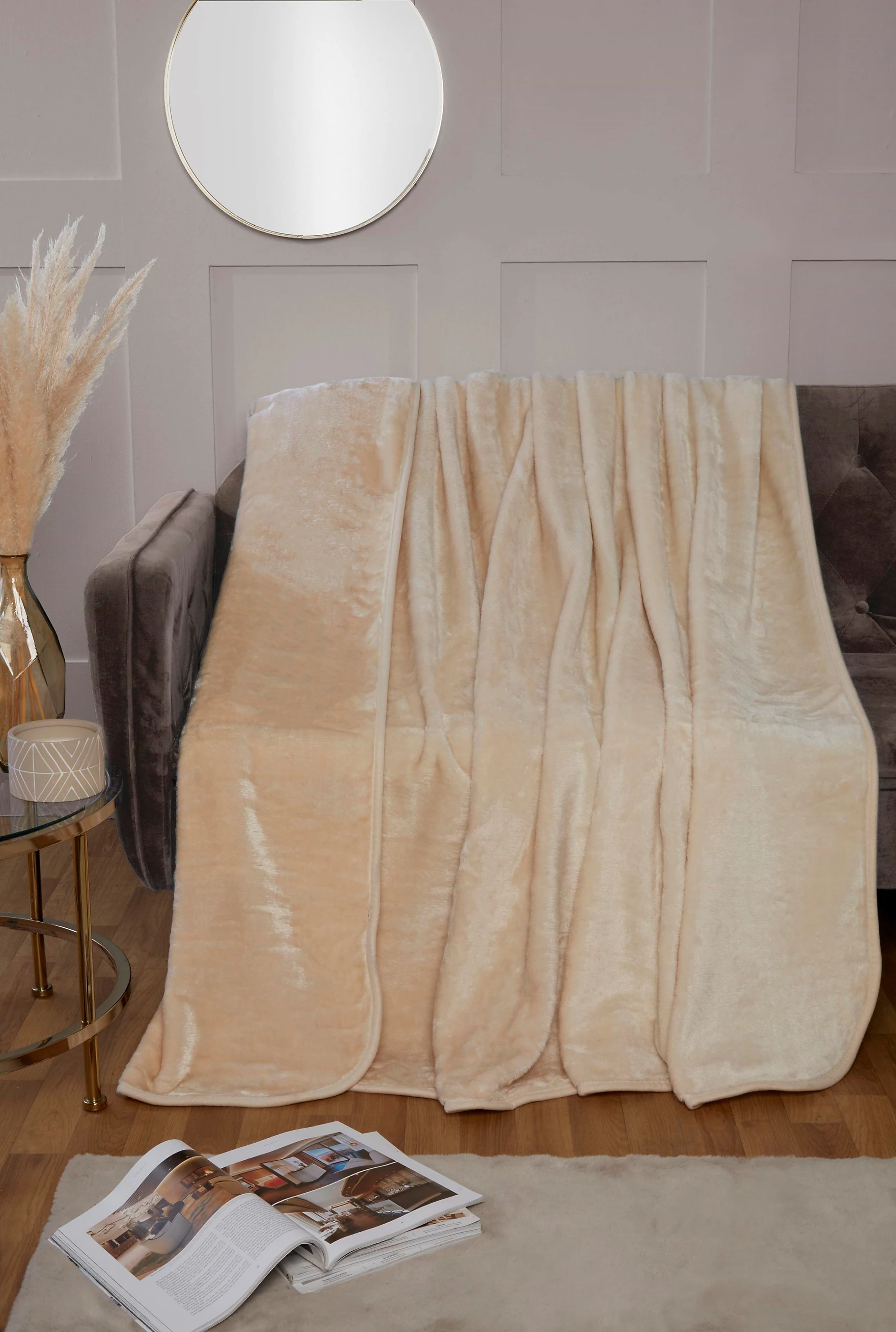 Luxury Dyed Mink Blanket Throw (150x200cm) Cream